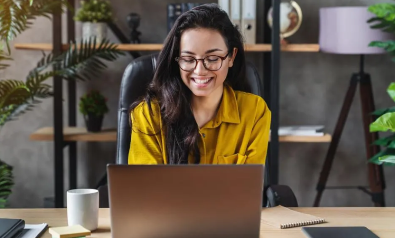 Click, Create, Cash In: Best Online Tools for Earning Passive Income